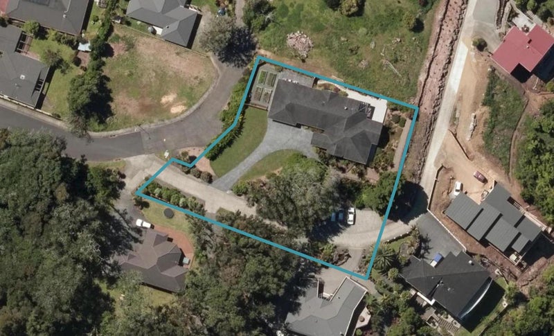 9 Louisa Lane, Kamo, Whangarei - Carousel 1
