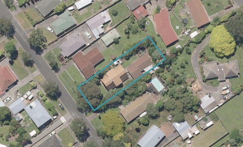 32 Quick Avenue, Aramoho, Whanganui - Carousel 1