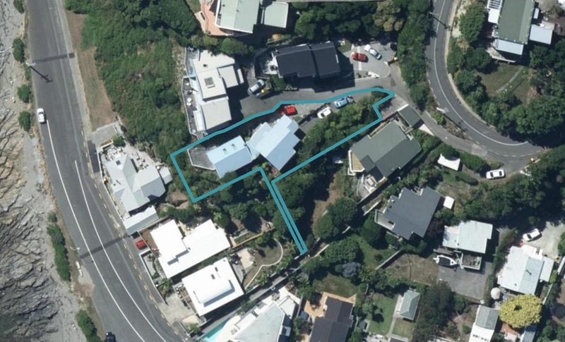 9 Gordon Road, Plimmerton, Porirua - Carousel 1