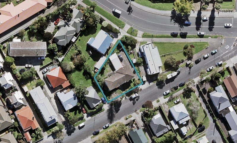 3/13 Elm Street, Avondale, Auckland - Carousel 1