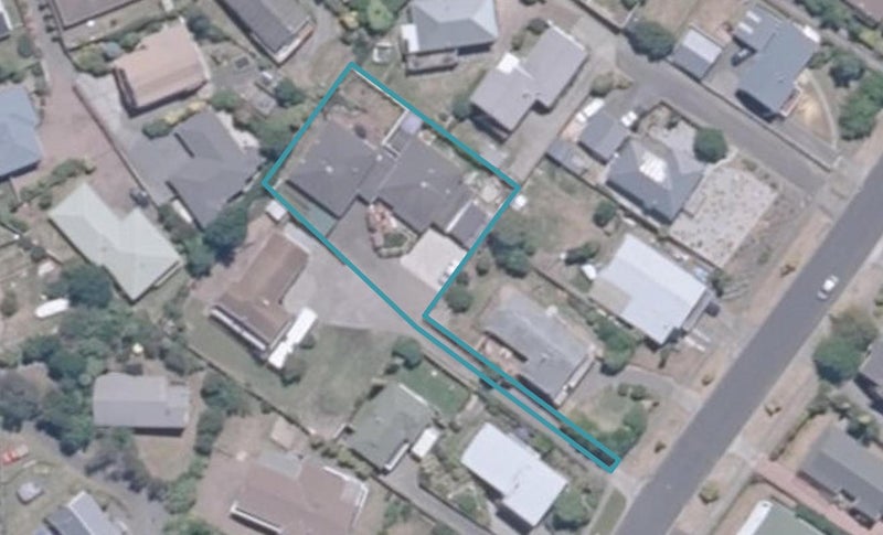 1/28 Woodward Street, Nukuhau, Taupō - Carousel 1