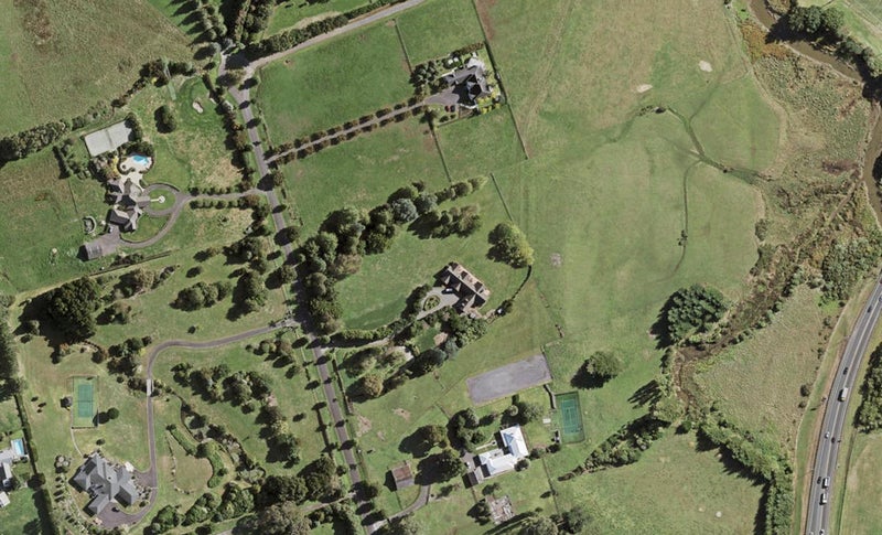9 Careyme Road, Karaka, Papakura - Carousel 1