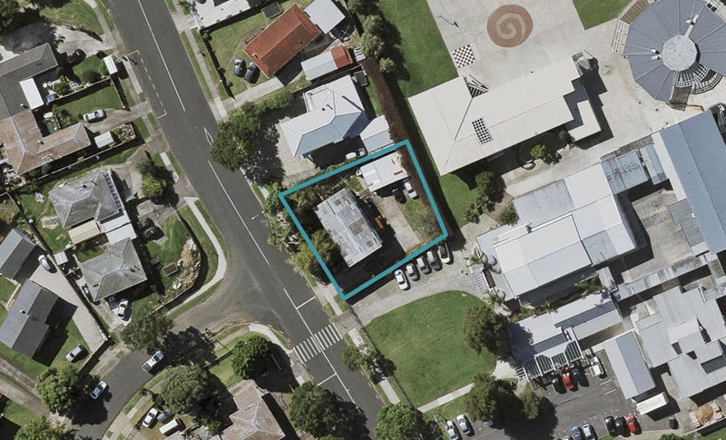 49 Diorella Drive, Clover Park, Auckland - Carousel 1