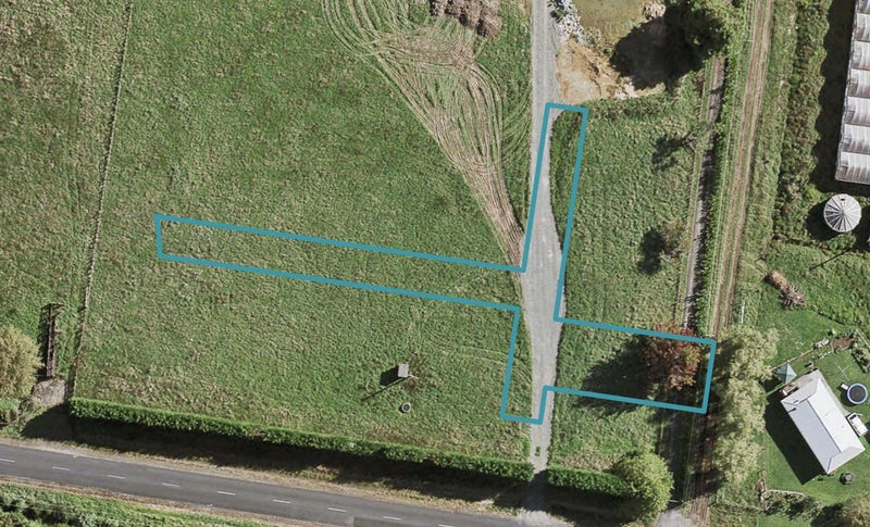 4 Hari Road, Karaka, Papakura - Carousel 1