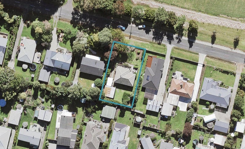 12 Princes Street, Riverhead, Riverhead - Carousel 1