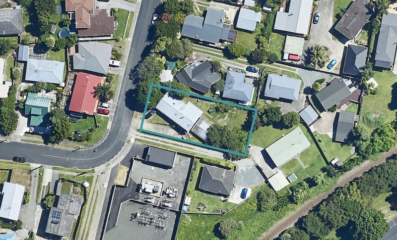30 Meadowland Street, Matua, Tauranga - Carousel 1