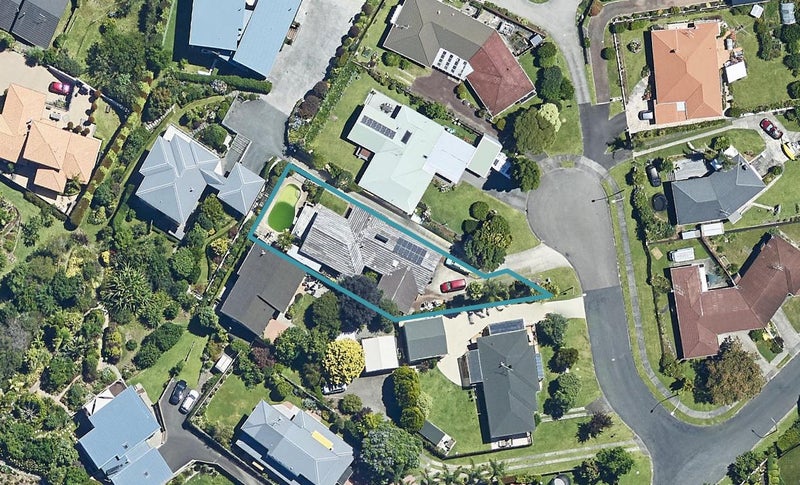 10 Tollemache Place, Otumoetai, Tauranga - Carousel 1