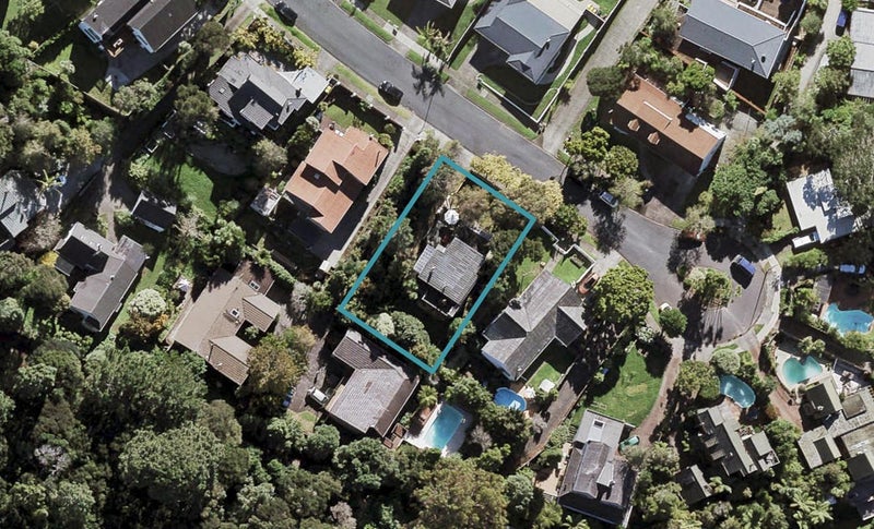 18 Blundell Place, Chatswood, Auckland - Carousel 1