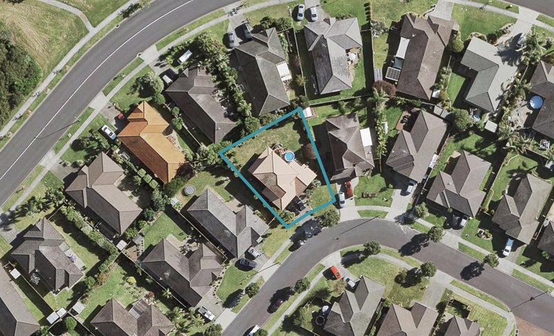 29 Croftview Road, Wattle Downs, Auckland - Carousel 1