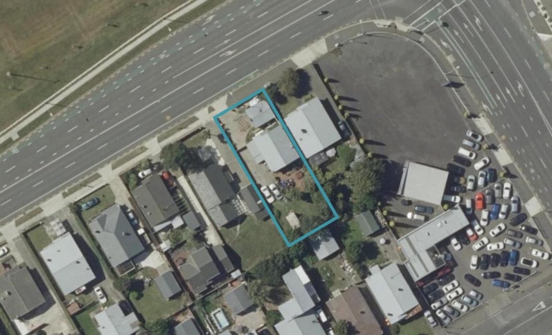 526 Tremaine Avenue, Takaro, Palmerston North - Carousel 1