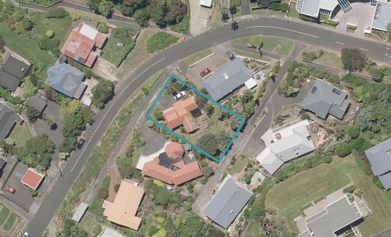 31 Hipango Terrace, Durie Hill, Whanganui - Carousel 1
