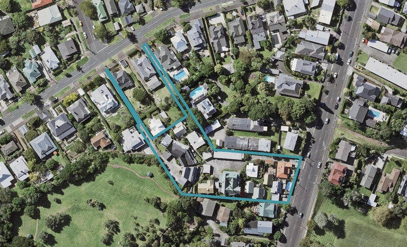 9/53 Vauxhall Road, Devonport, Auckland - Carousel 1