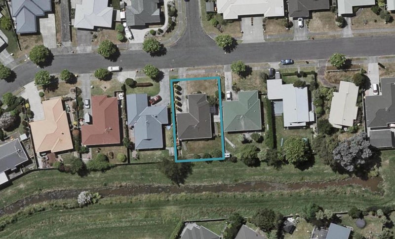 15 Sunburst Court, Paraparaumu Beach, Paraparaumu - Carousel 1