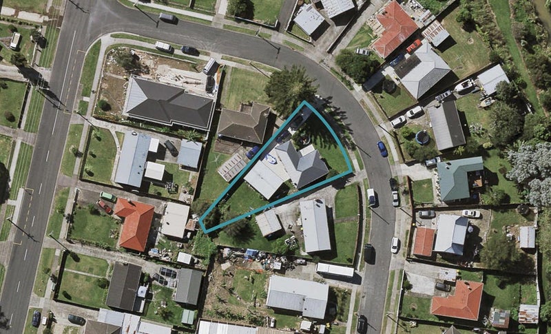 5 Williams Crescent, Otara, Auckland - Carousel 1