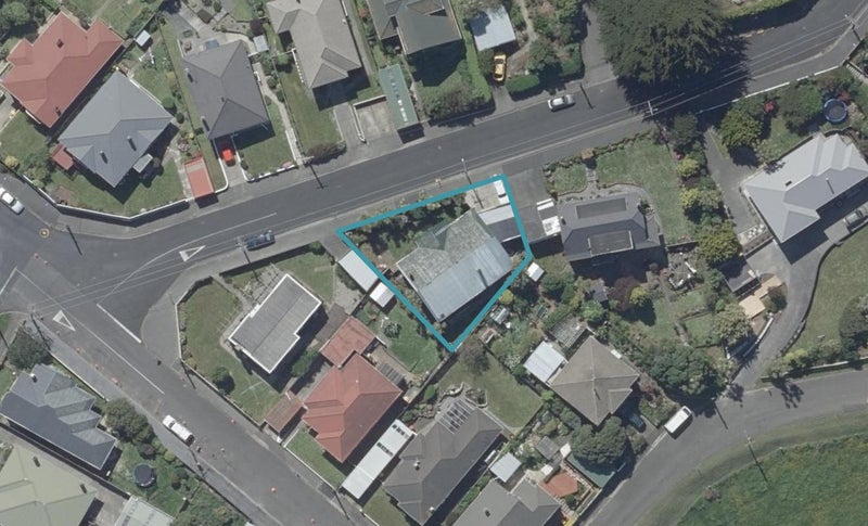 10 Spencer Street, Andersons Bay, Dunedin - Carousel 1