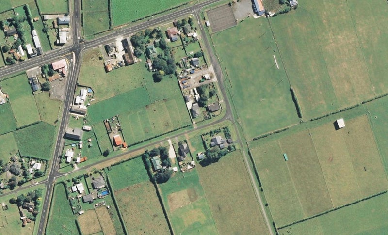 6 Manu Road, Hawera - Carousel 1