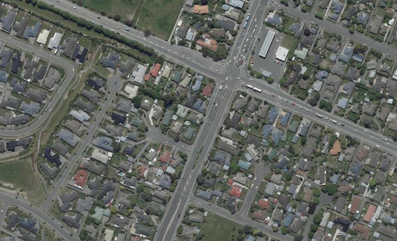 4 Masham Road, Broomfield, Christchurch - Carousel 1
