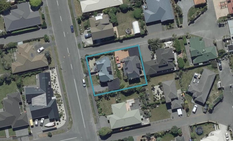 2/38 Aston Drive, Waimairi Beach, Christchurch - Carousel 1