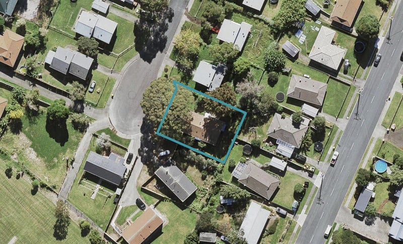 14 Reinga Place, Massey, Auckland - Carousel 1
