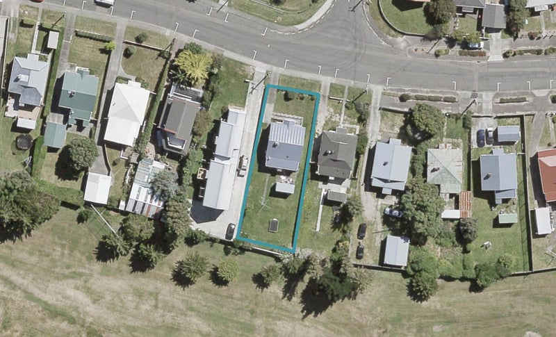 36 Elizabeth Street, Moera, Lower Hutt - Carousel 1