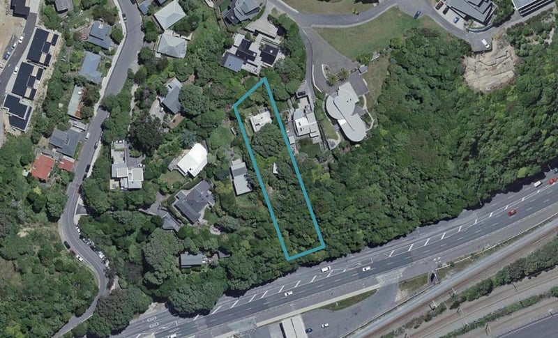 8 Rangiora Avenue, Kaiwharawhara, Wellington - Carousel 1