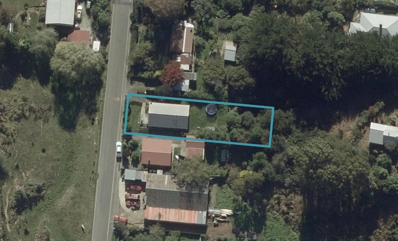 15 Hereweka Street, Portobello, Dunedin - Carousel 1