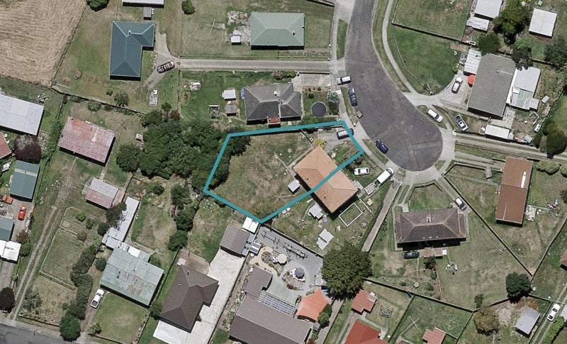 7 Chambers Crescent, Waipukurau, Waipukurau - Carousel 1