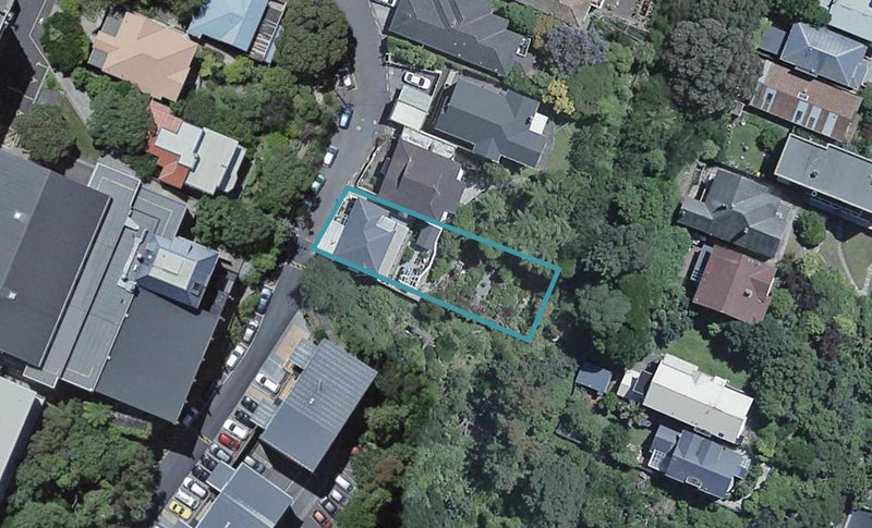 13 Waiteata Road, Kelburn, Wellington - Carousel 1