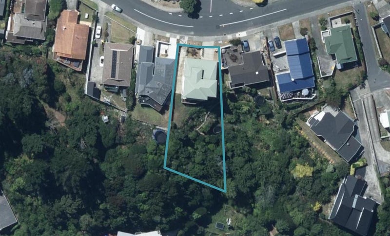 81 Pope Street, Camborne, Porirua - Carousel 1