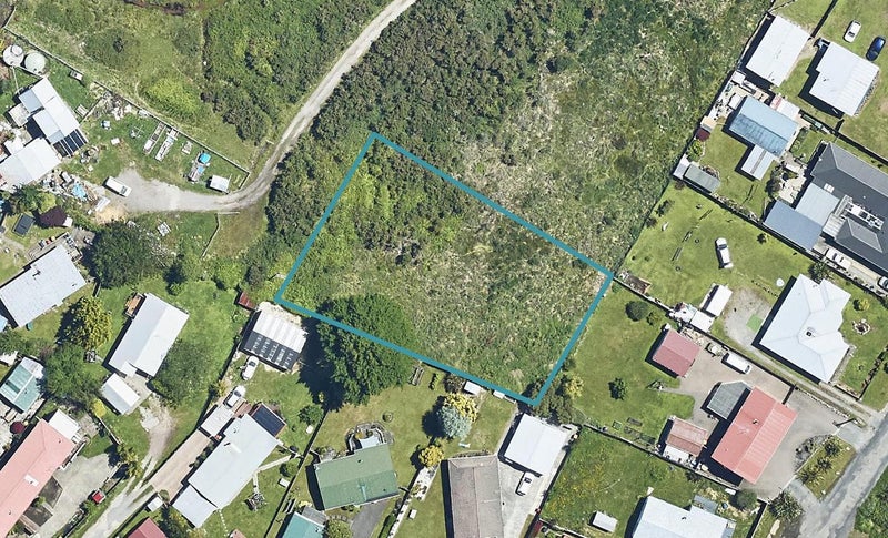 53 Ngatai Avenue, Ngongotahā, Rotorua - Carousel 1