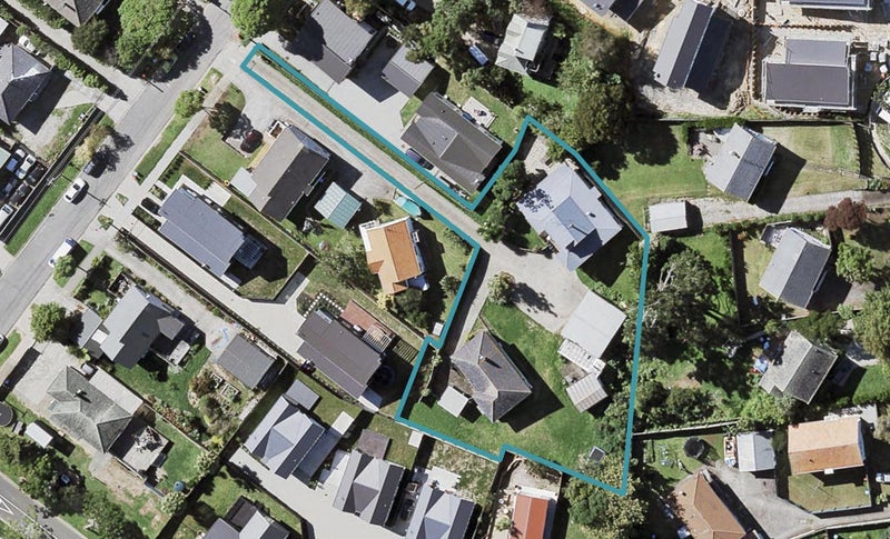 23 Castledine Crescent, Glen Innes, Auckland - Carousel 1