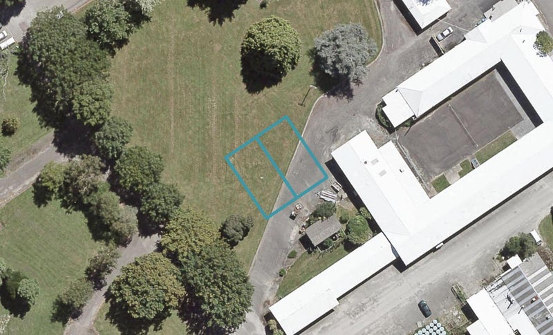 13 Reakes Crescent, Wallaceville, Upper Hutt - Carousel 1