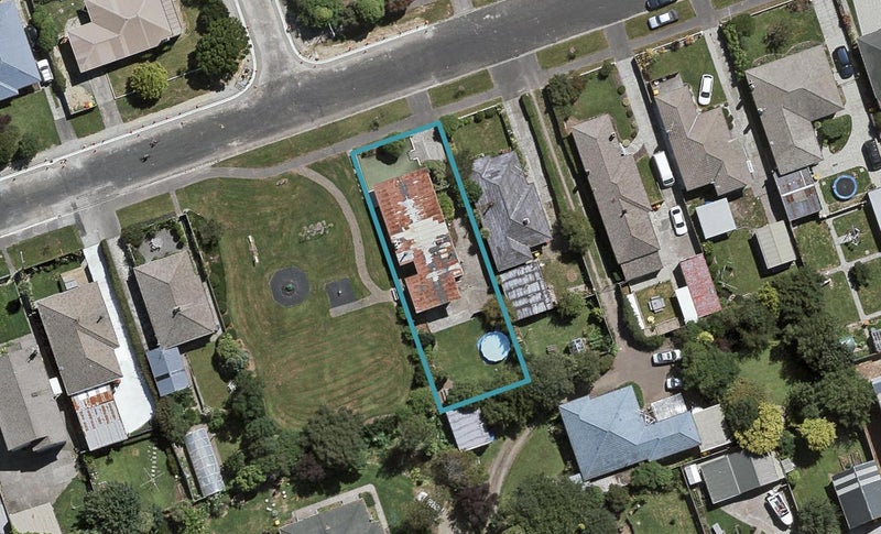 27 Herriot Street, Richmond, Invercargill - Carousel 1