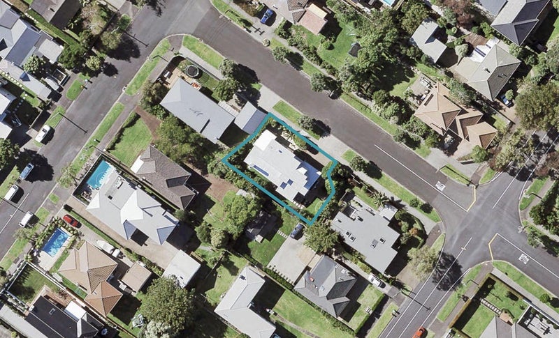 5 Bardsey Street, Glendowie, Auckland - Carousel 1
