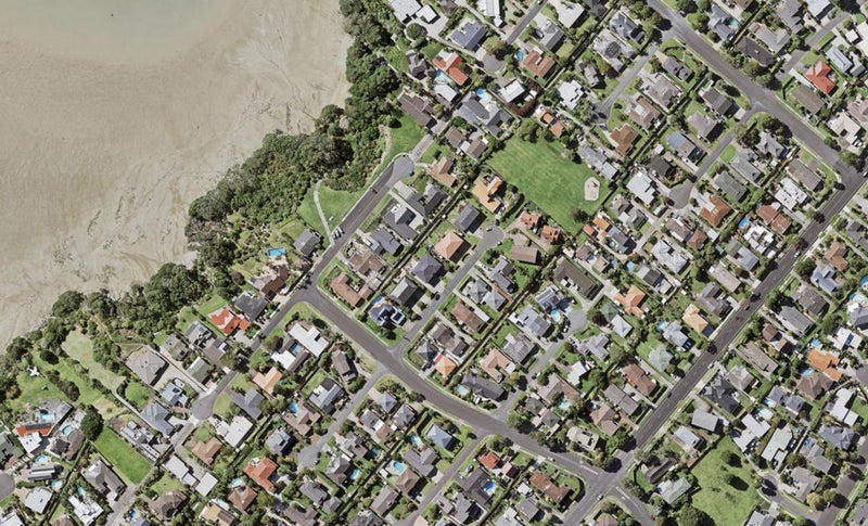 6B Nimrod Place, Half Moon Bay, Auckland - Carousel 1