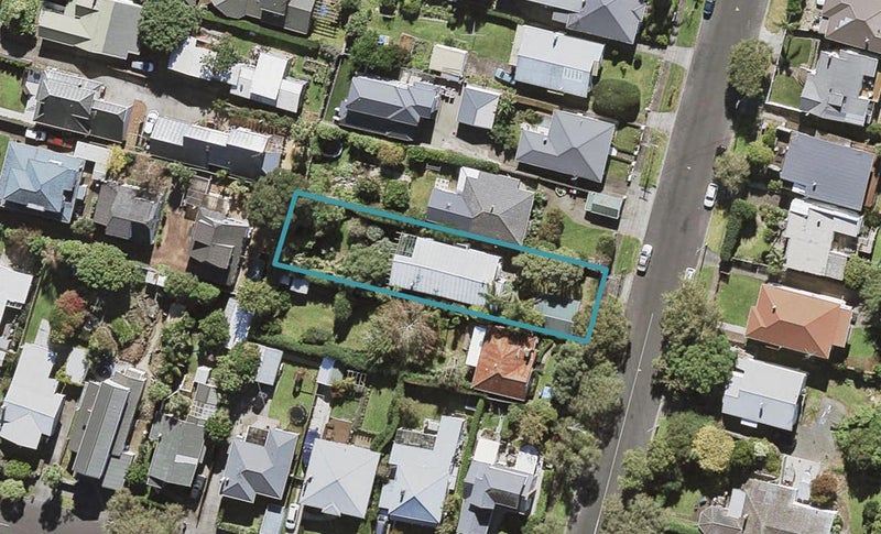 15 Whitworth Road, Mount Eden, Auckland - Carousel 1