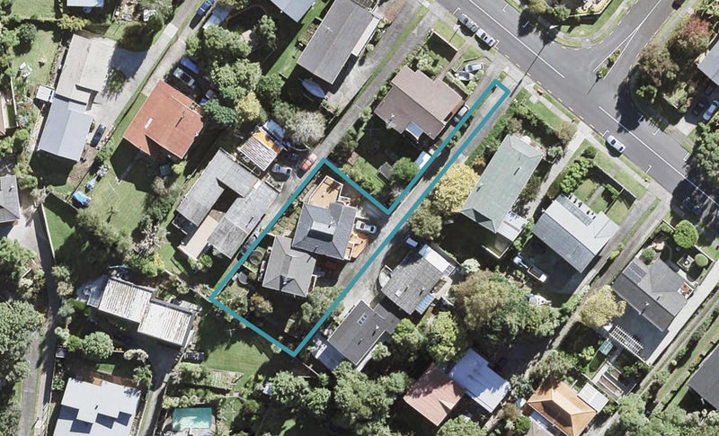 2/80 Sartors Avenue, Browns Bay, Auckland - Carousel 1