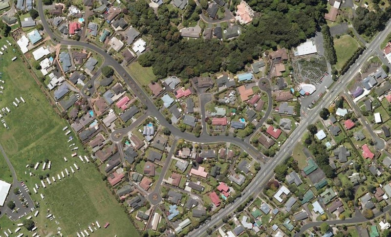 1 Rockwall Place, Maunu, Whangarei - Carousel 1
