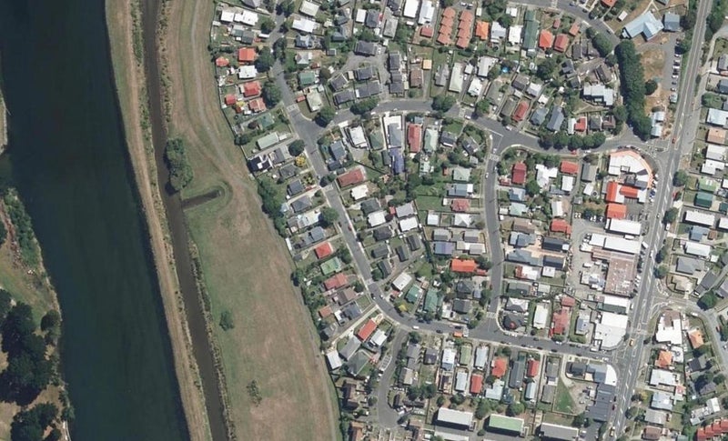 1/22 Randwick Crescent, Moera, Lower Hutt - Carousel 1