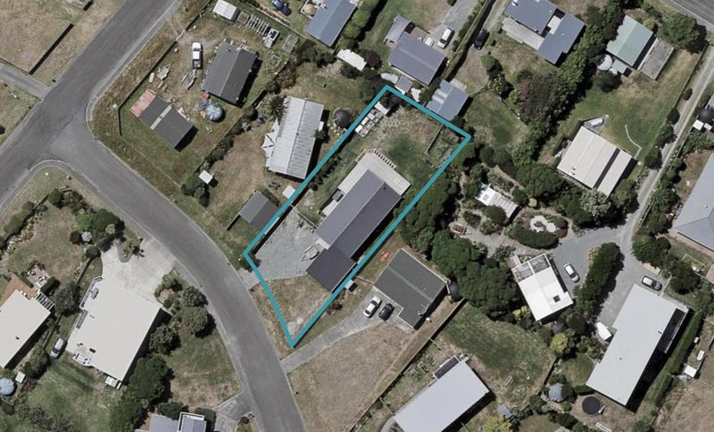 6 Sylvia Way, Otaki - Carousel 1