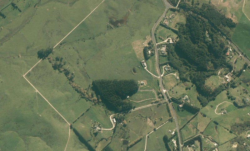 187 Garbolino Road, Kaiwaka - Carousel 1