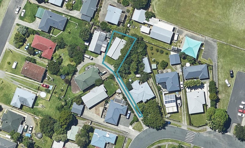 35A Henderson Crescent, Parkvale, Tauranga - Carousel 1