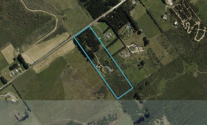 124 Cowan Road, Pine Hill, Dunedin - Carousel 1