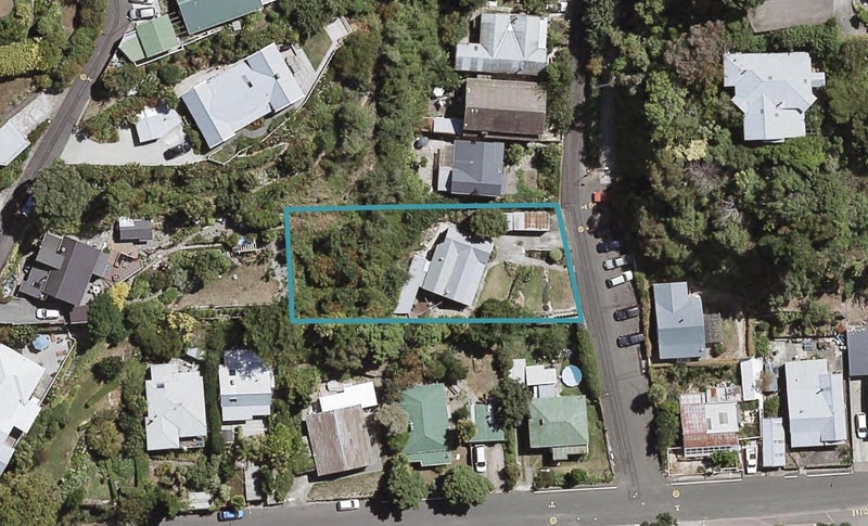 2 Priestley Road, Bluff Hill, Napier - Carousel 1