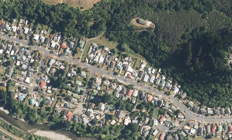 59 Gillespies Road, Birchville, Upper Hutt - Carousel 1