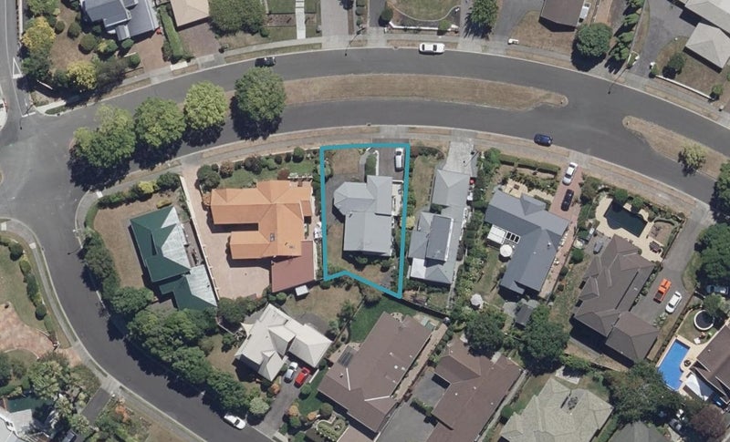 30 Harrowfield Drive, Harrowfield, Hamilton - Carousel 1