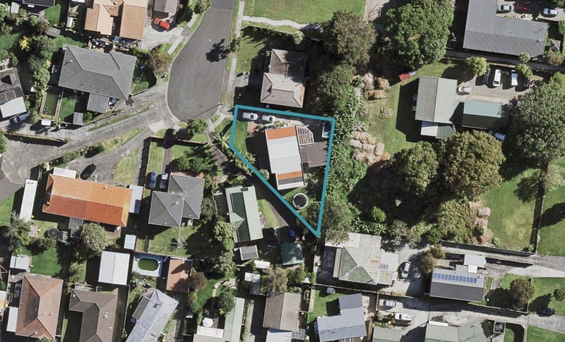 10 Honey Place, Weymouth, Auckland - Carousel 1
