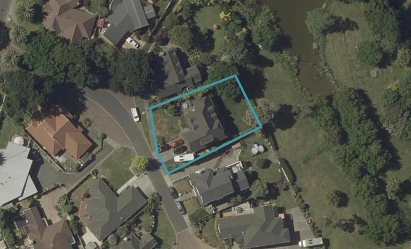 9 The Oaks, Awapuni, Palmerston North - Carousel 1