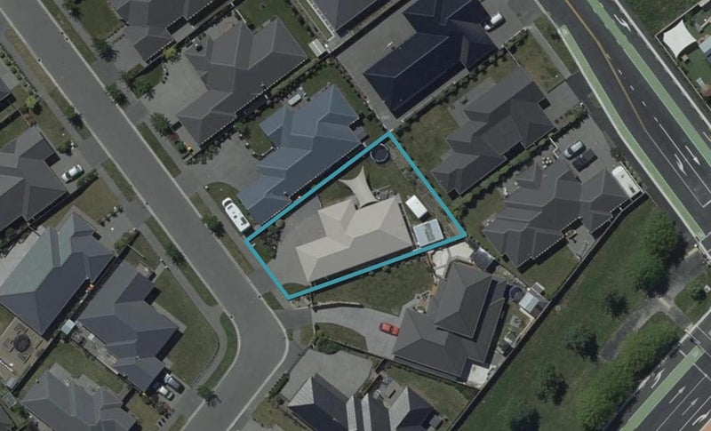 30 Josephine Crescent, Aidanfield, Christchurch - Carousel 1