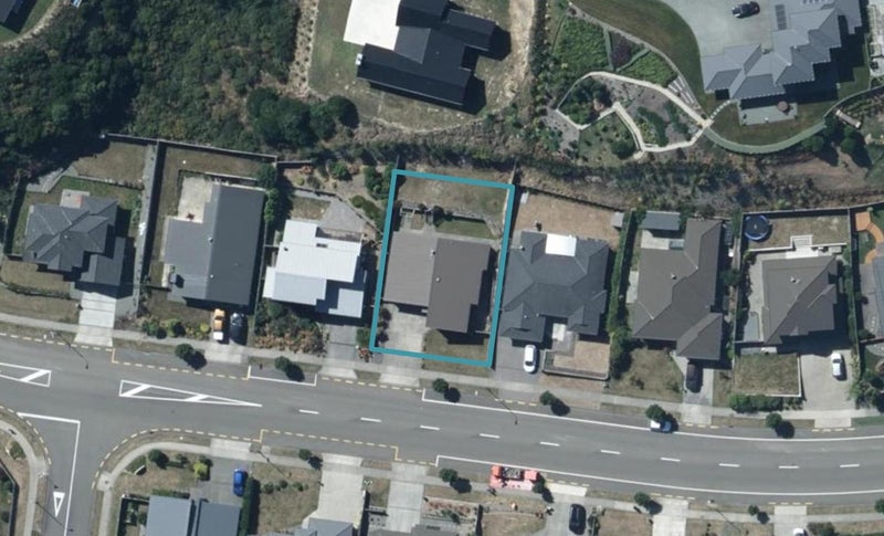 96 Aotea Drive, Aotea, Porirua - Carousel 1